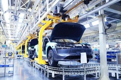 北汽新能源“享界S9”純電動乘用車在密云正式量產